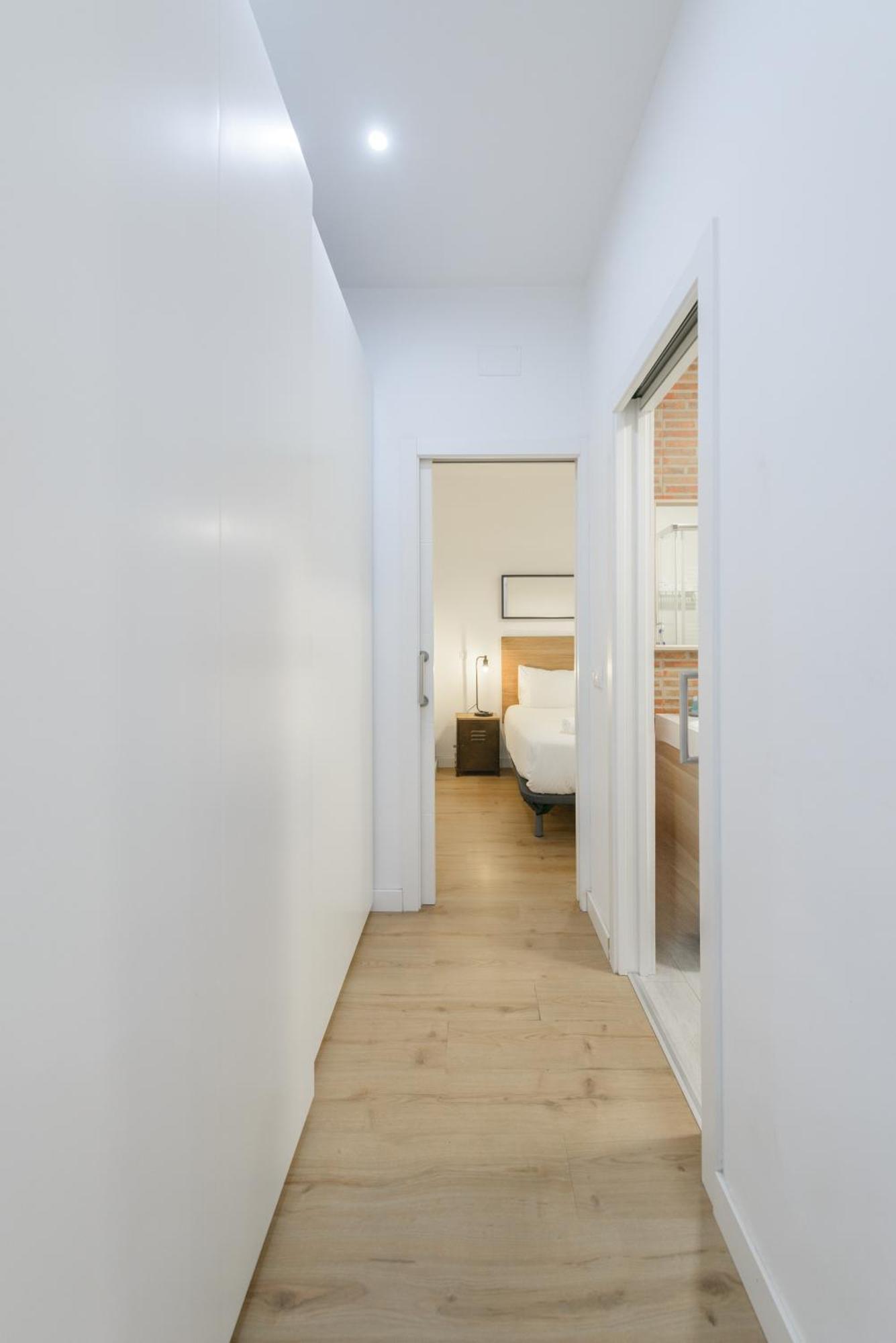 Avila Calle, Precioso Estudio En Santiago Bernabeu-Estrecho En Segundo Piso Sin Ascensor Διαμέρισμα Μαδρίτη Εξωτερικό φωτογραφία