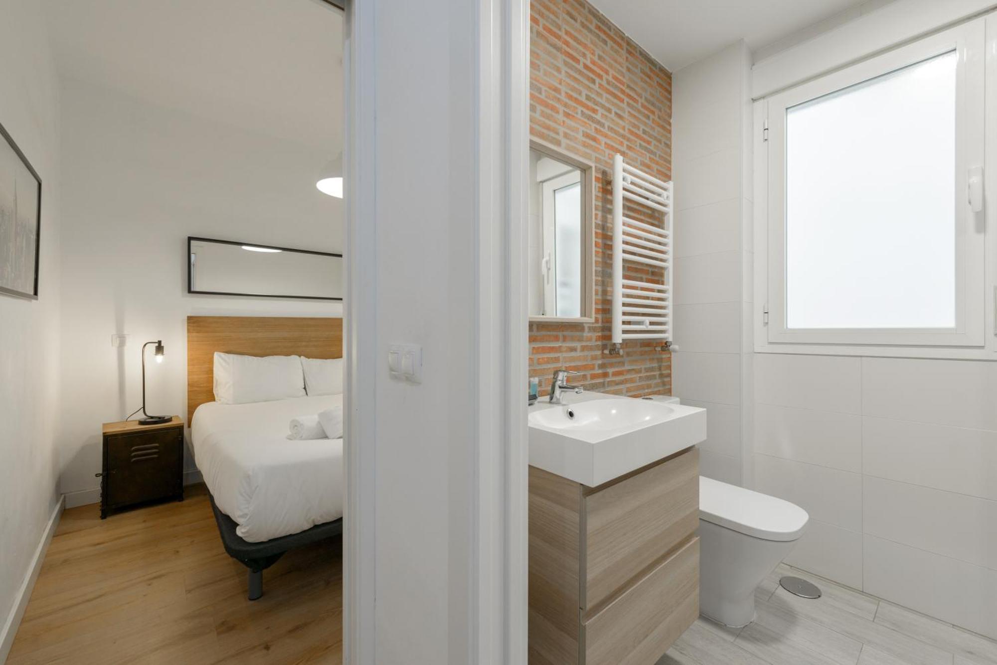 Avila Calle, Precioso Estudio En Santiago Bernabeu-Estrecho En Segundo Piso Sin Ascensor Διαμέρισμα Μαδρίτη Εξωτερικό φωτογραφία