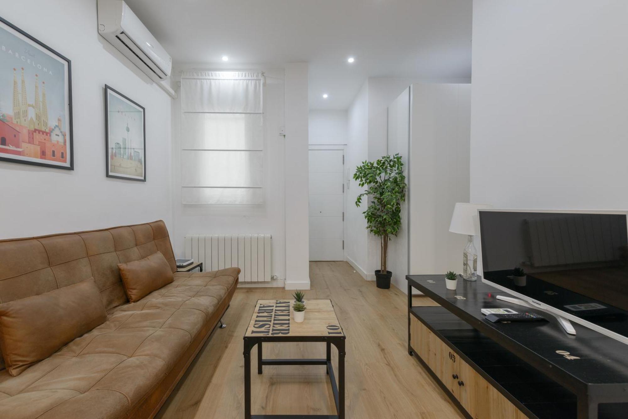 Avila Calle, Precioso Estudio En Santiago Bernabeu-Estrecho En Segundo Piso Sin Ascensor Διαμέρισμα Μαδρίτη Εξωτερικό φωτογραφία