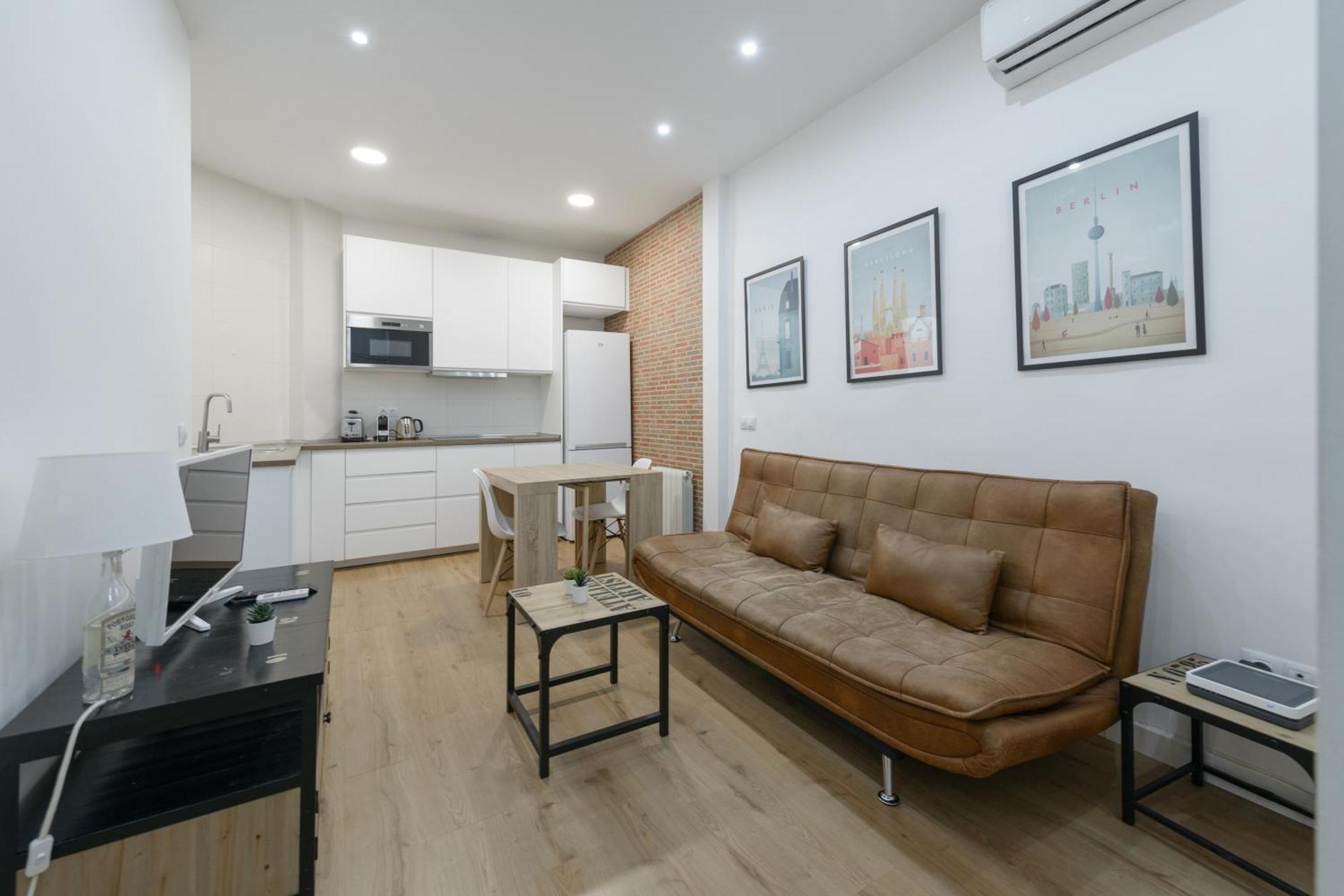 Avila Calle, Precioso Estudio En Santiago Bernabeu-Estrecho En Segundo Piso Sin Ascensor Διαμέρισμα Μαδρίτη Εξωτερικό φωτογραφία